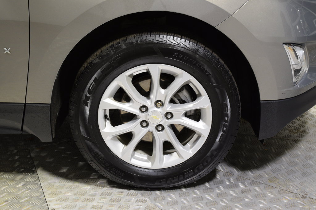 Used 2018 Chevrolet Equinox LT AWD/4WD image 38