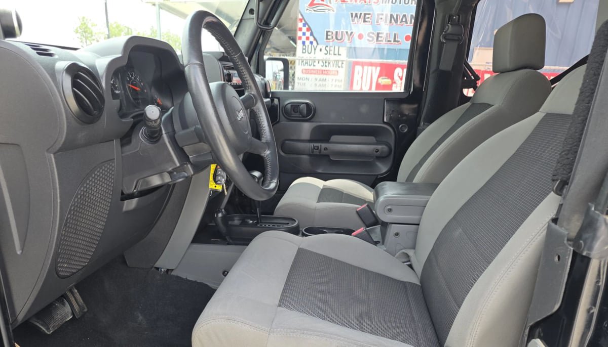 Used 2008 Jeep Wrangler X AWD/4WD image 44