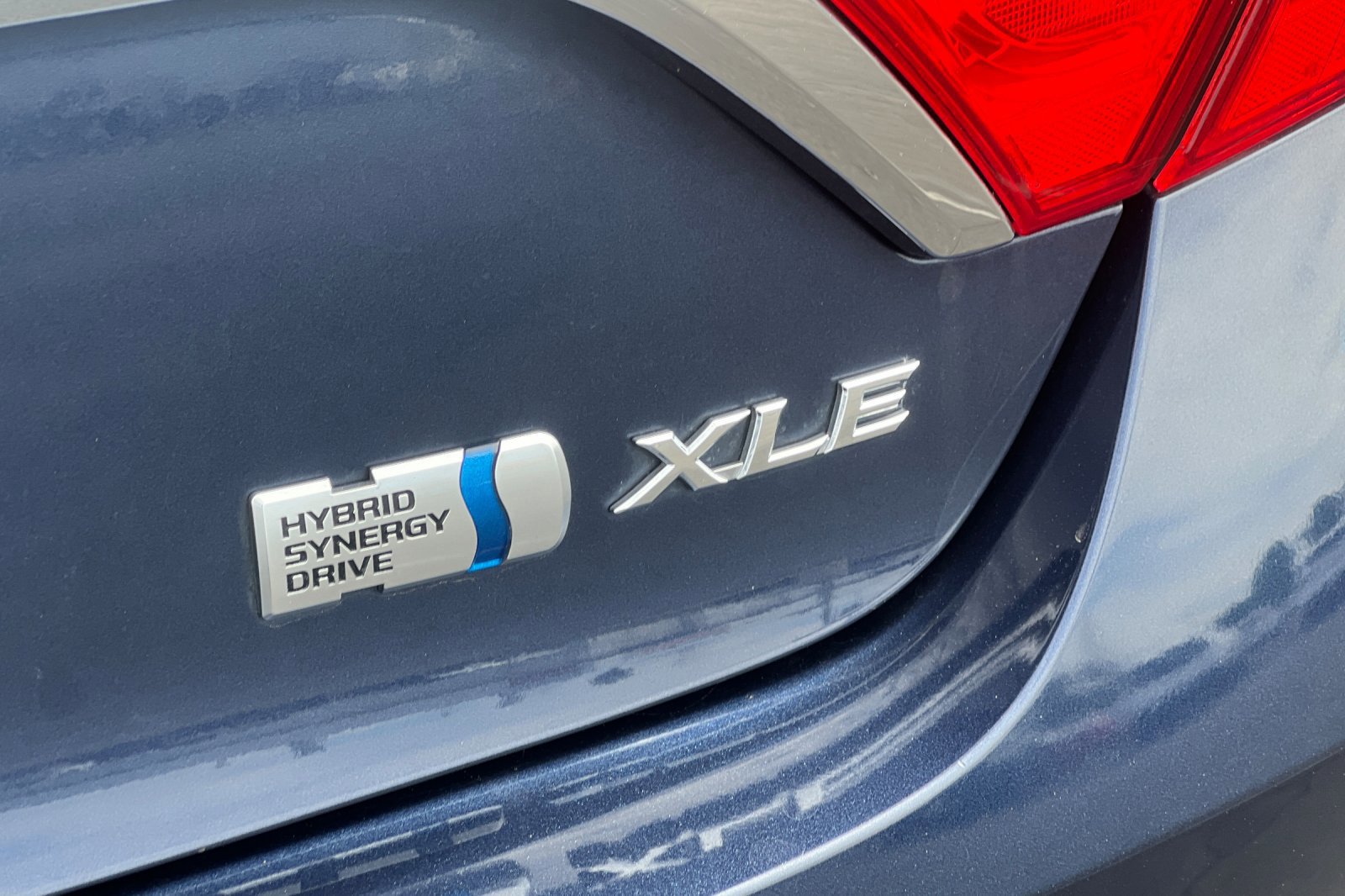 Certified 2017 Toyota Camry XLE w/ Moonroof Package image 26