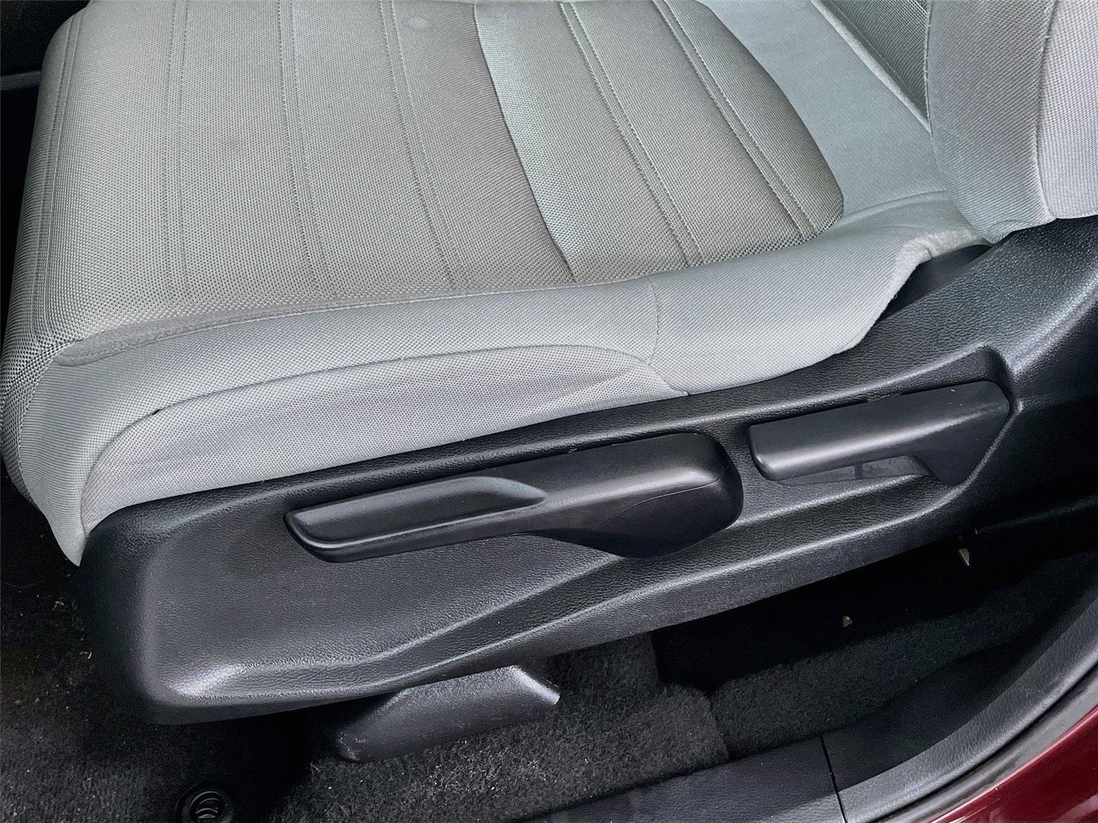 Used 2019 Honda CR-V LX image 24