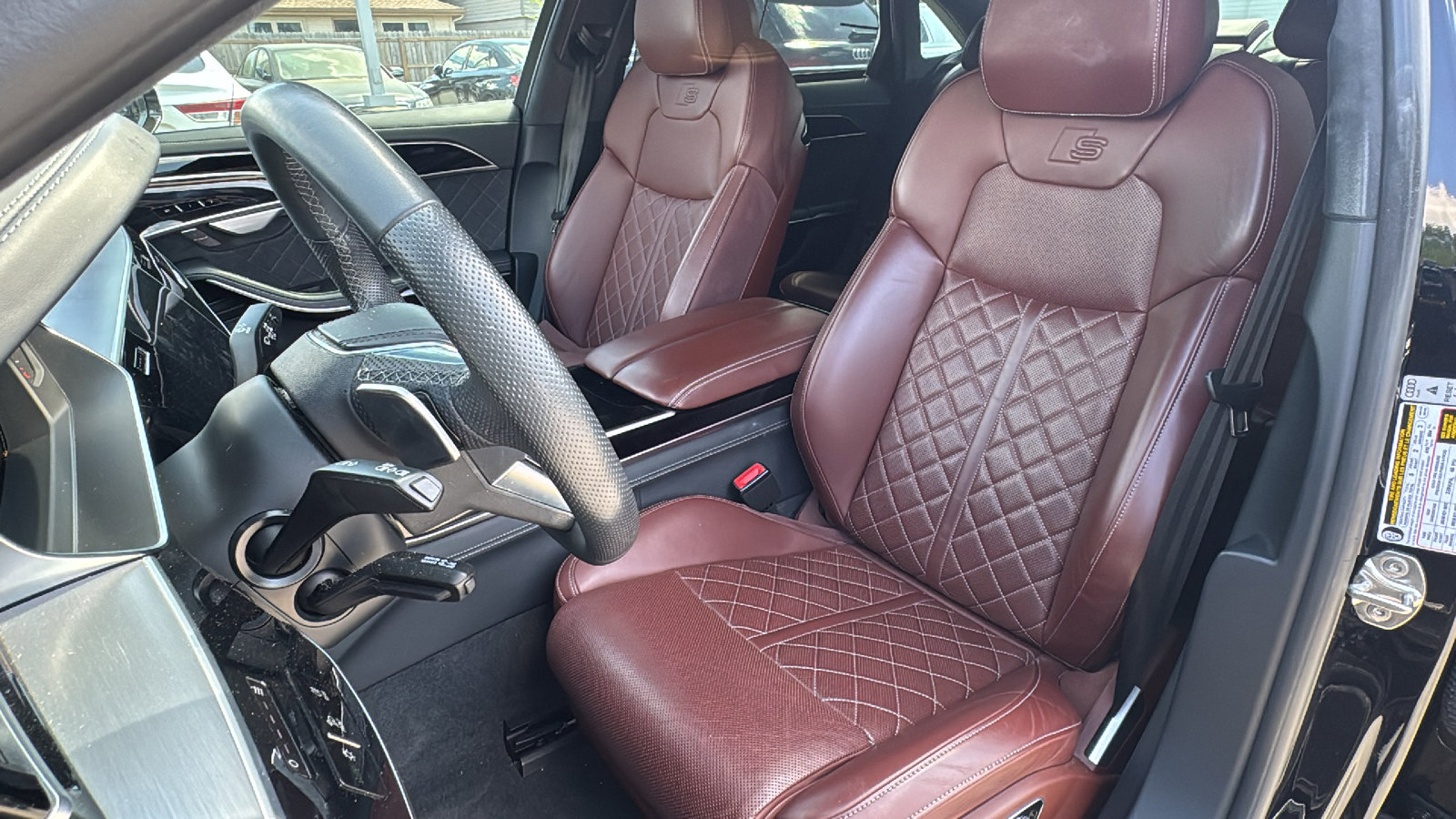Used 2024 Audi S8 AWD/4WD image 14