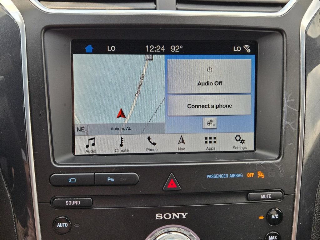 Used 2019 Ford Explorer Limited w/ Class III Trailer Tow Package AWD/4WD image 26