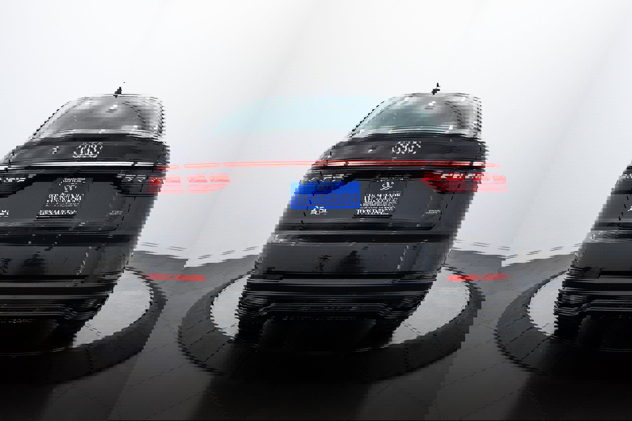 New 2025 Audi A8 L 3.0T image 23