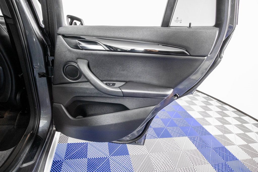 Used 2018 BMW X1 sDrive28i w/ Convenience Package image 15