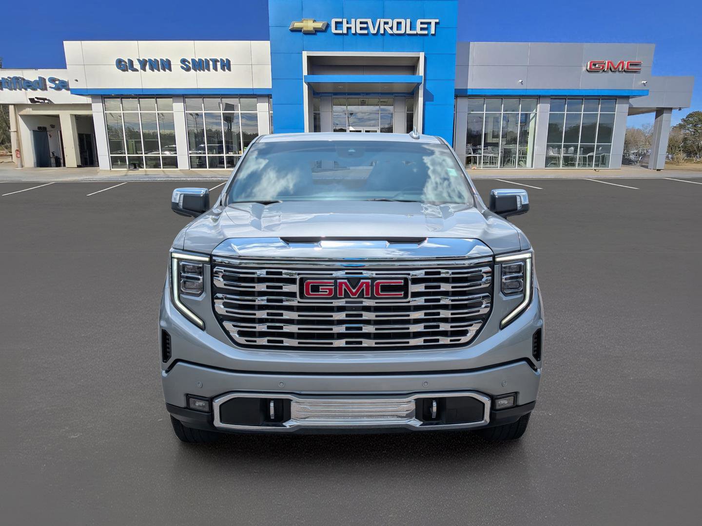 Used 2024 GMC Sierra 1500 Denali w/ Denali Reserve Package image 2