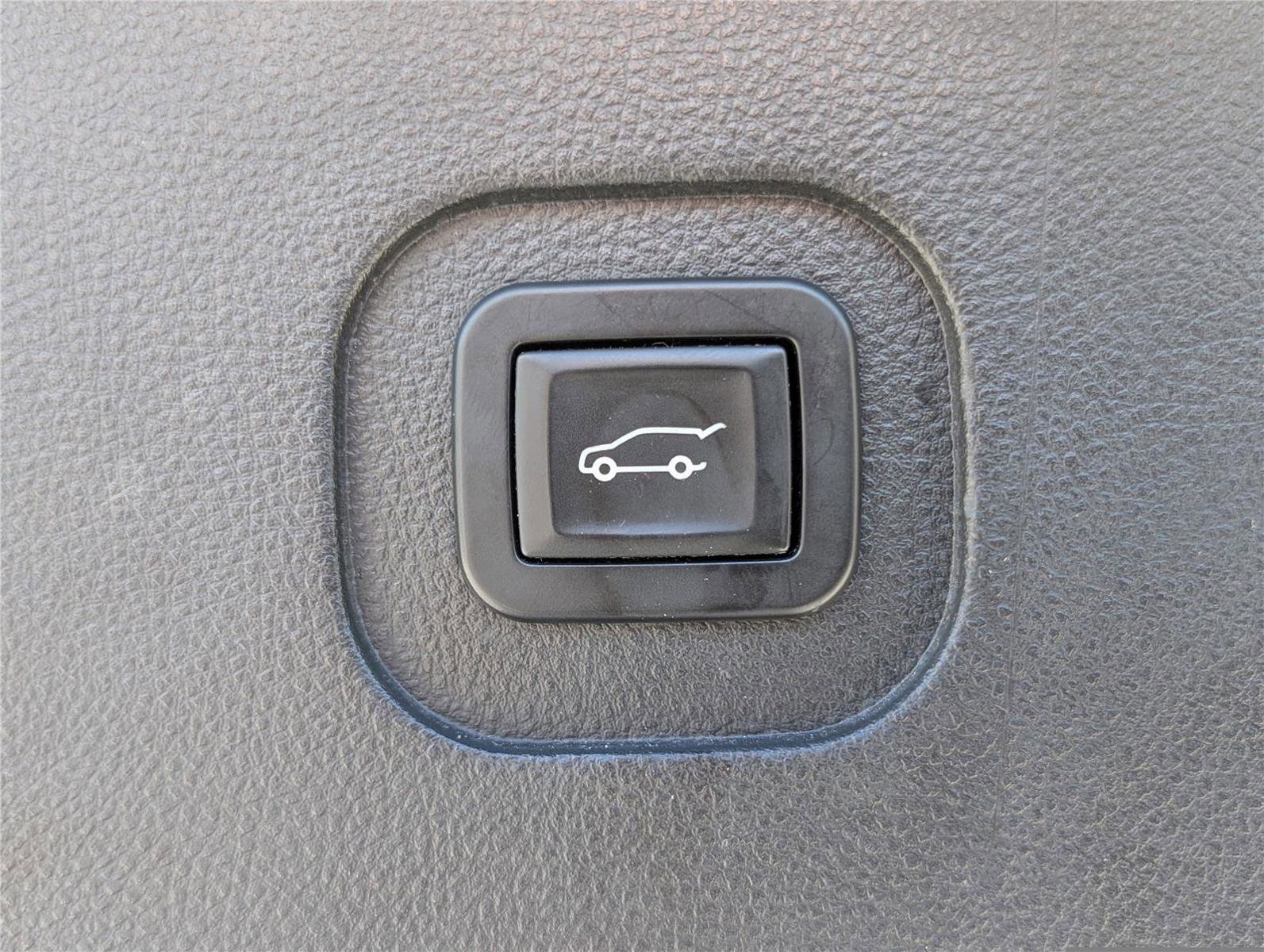 Used 2016 GMC Terrain SLT w/ Driver Alert Package I FWD image 14