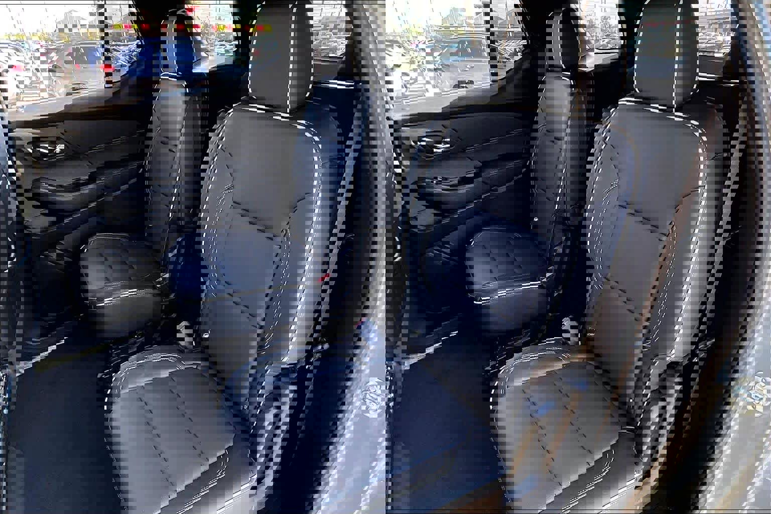 Used 2023 Chevrolet Traverse Premier w/ Redline Edition image 19