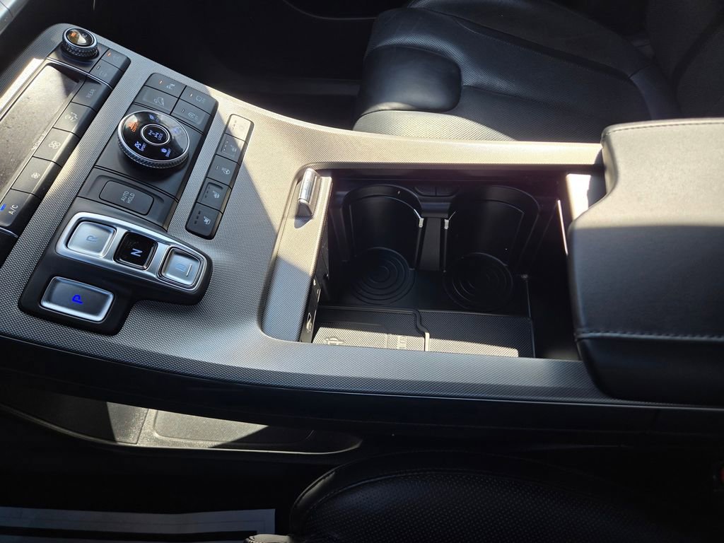 Used 2022 Hyundai Palisade Calligraphy image 12