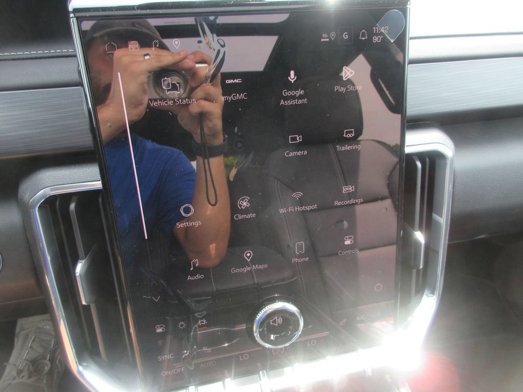 New 2027 GMC Acadia Elevation w/ Black Edition FWD image 18