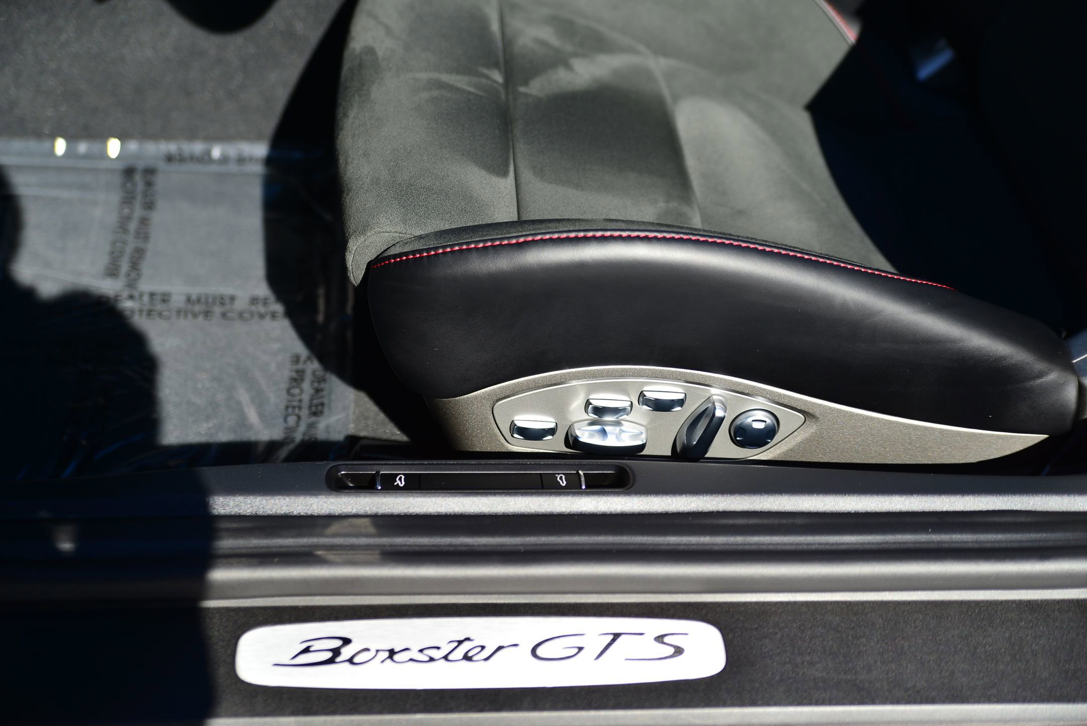 Certified 2025 Porsche 718 Boxster GTS image 25