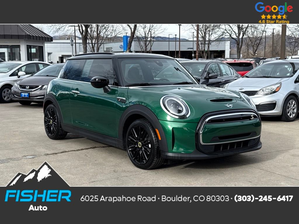 Used 2023 MINI Cooper SE image 1