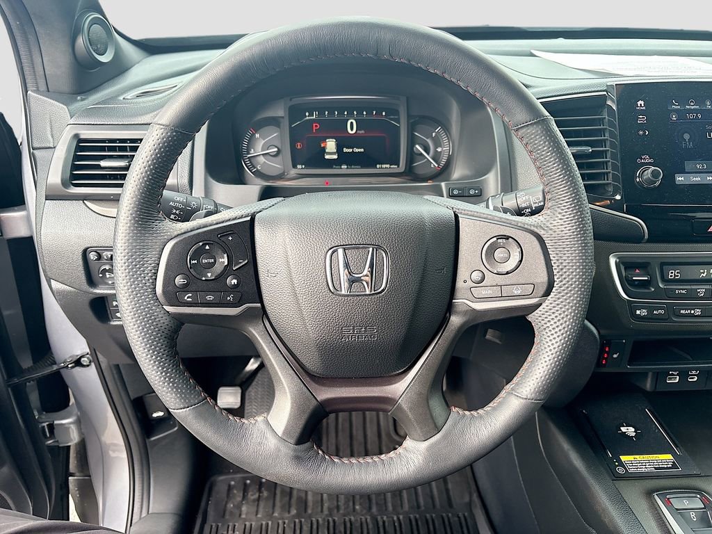 Used 2024 Honda Passport TrailSport image 11
