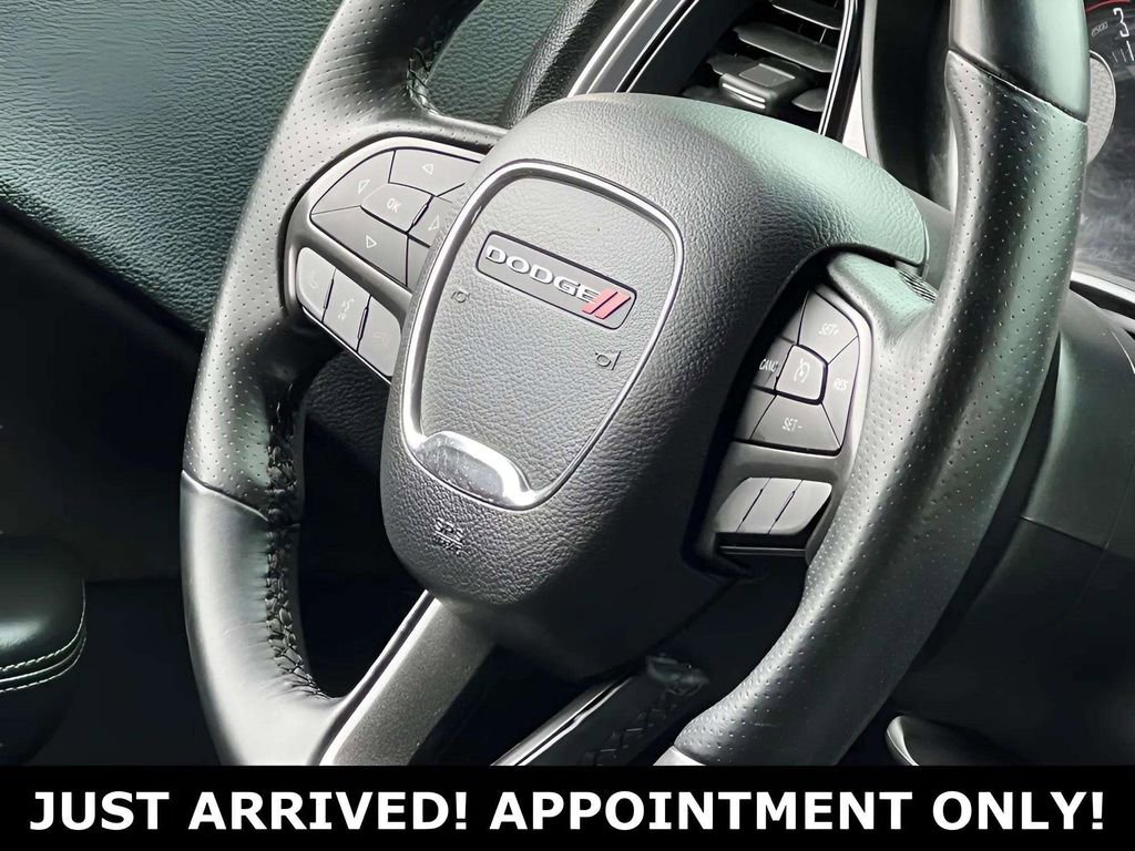 Used 2016 Dodge Challenger R/T w/ Blacktop Package RWD image 17