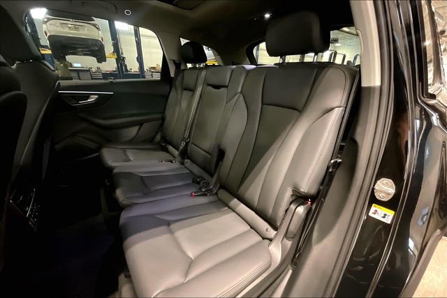 Used 2023 Audi Q7 2.0T Premium Plus w/ Premium Plus Package AWD/4WD image 26