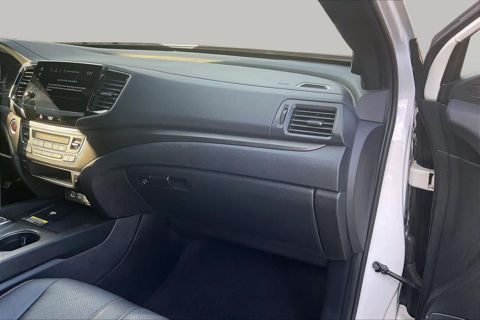 Used 2024 Honda Passport TrailSport image 18