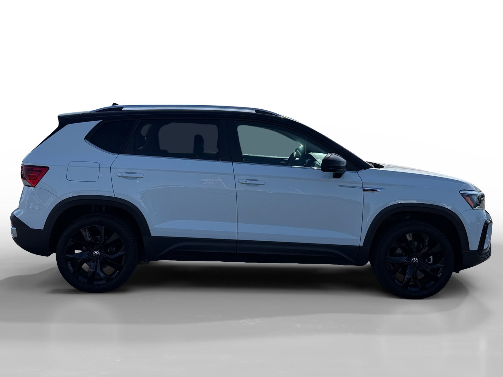 Certified 2023 Volkswagen Taos SE FWD image 6