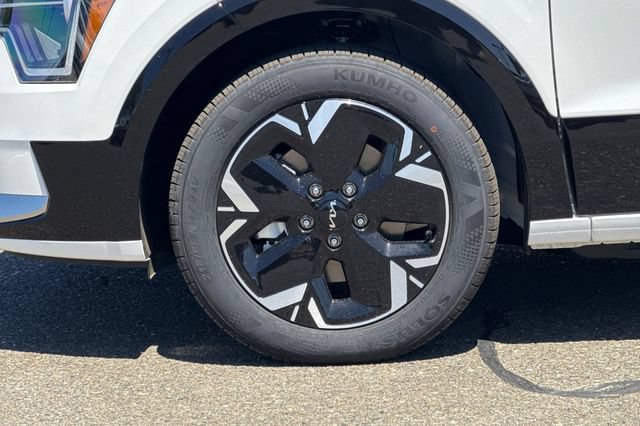 New 2026 Kia Niro Wind FWD image 36