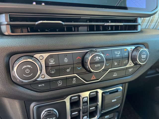 New 2026 Jeep Gladiator Mojave AWD/4WD image 19