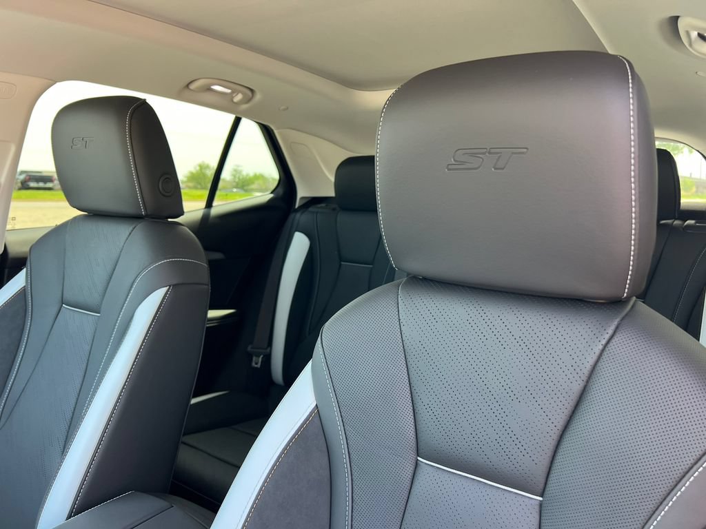 New 2026 Buick Envision Sport Touring AWD/4WD image 12