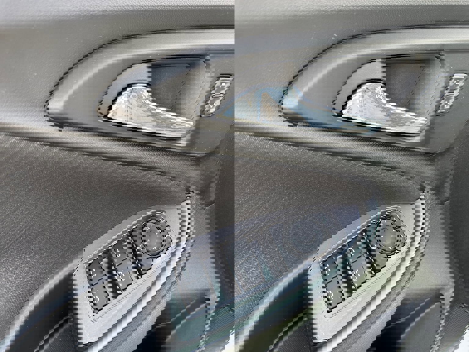 Used 2023 Chevrolet Malibu LT image 11