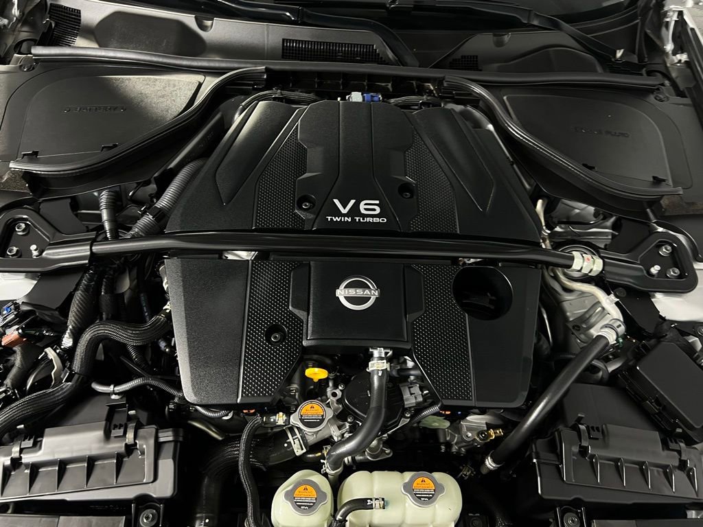 Used 2025 Nissan Z NISMO w/ Floor Mat Package image 34