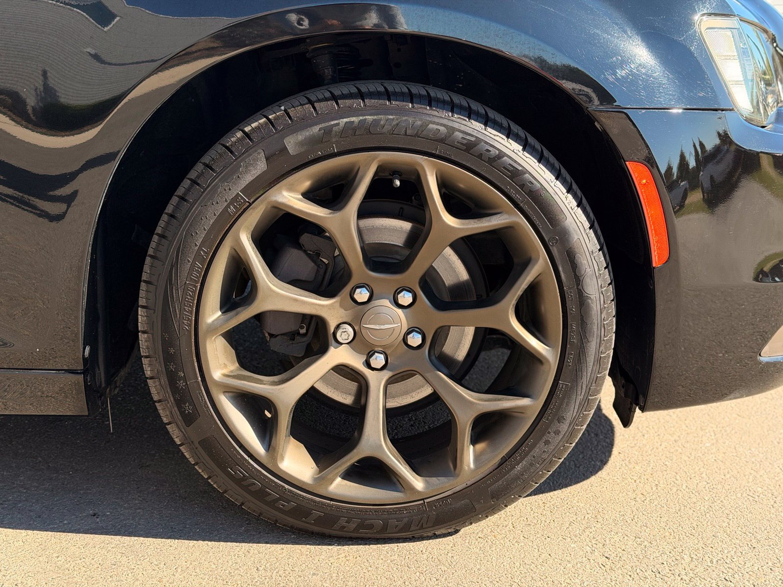 Used 2016 Chrysler 300 S RWD image 18