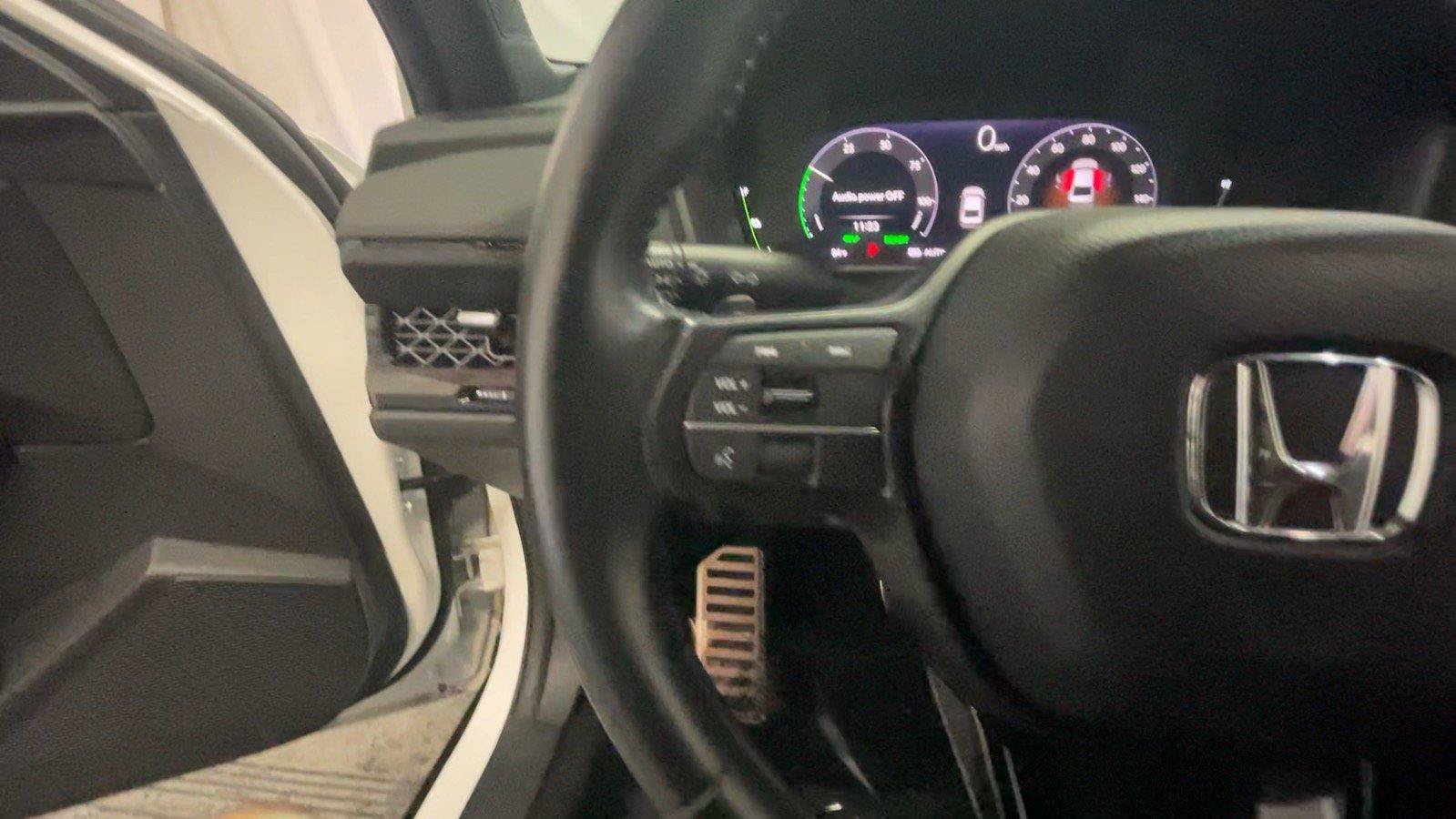 Certified 2023 Honda Accord Sport image 33