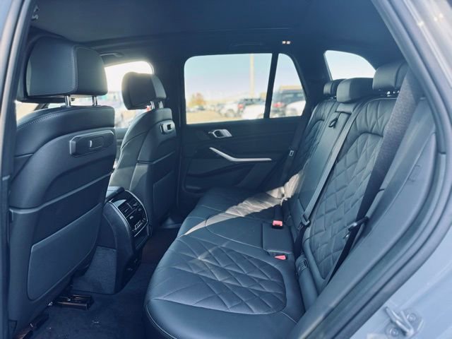 New 2026 BMW X5 xDrive40i w/ M Sport Package image 21