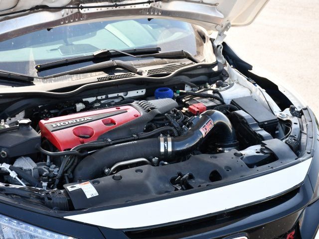 Used 2018 Honda Civic Type R image 38
