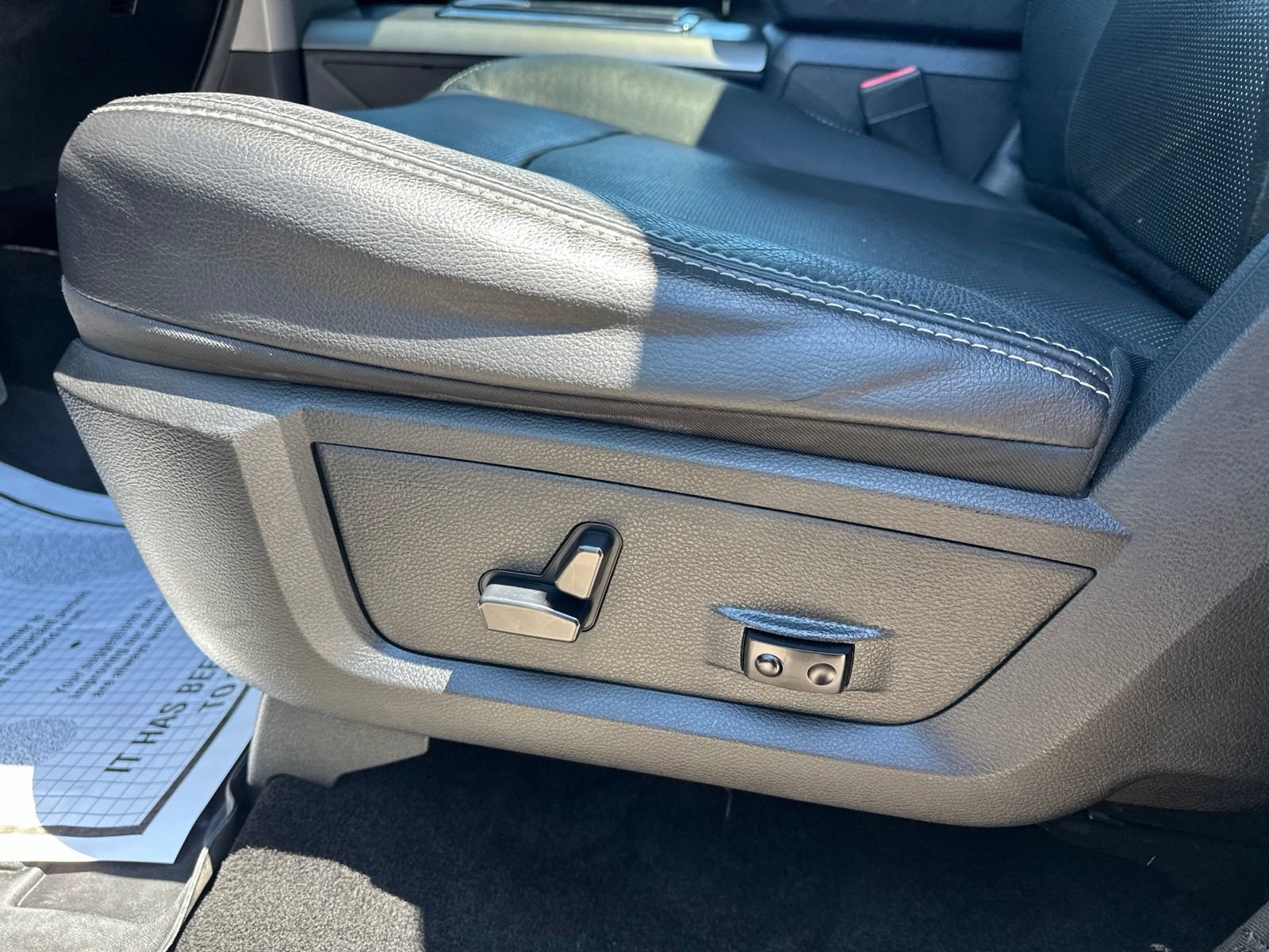 Used 2014 RAM 1500 Sport w/ Remote Start & Security Group AWD/4WD image 18