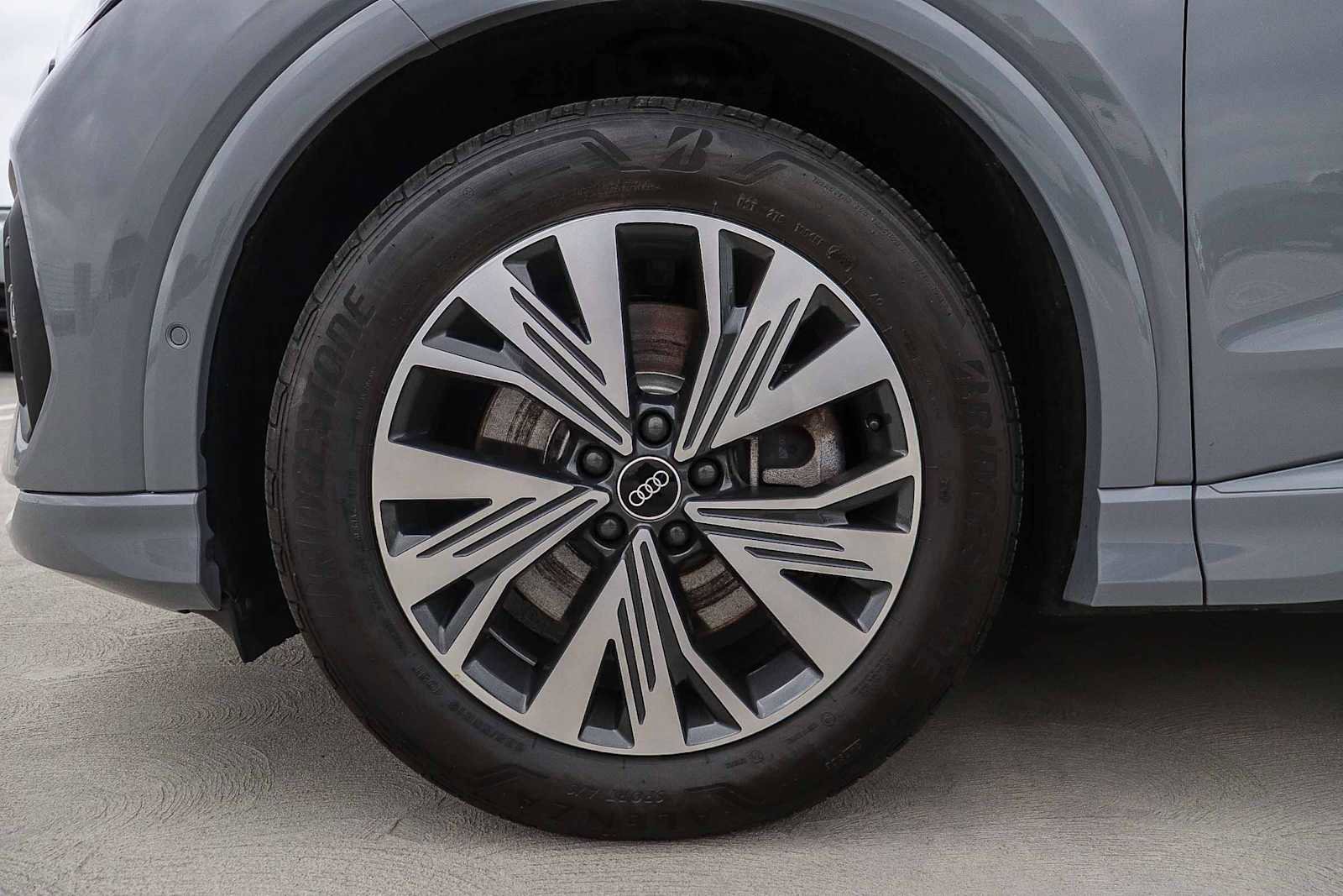 Used 2023 Audi Q4 e-tron Premium Plus w/ Premium Plus RWD image 14