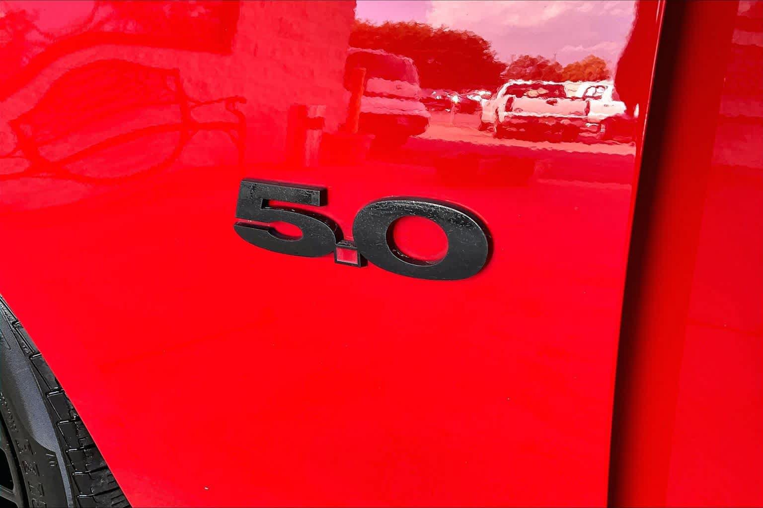 Used 2013 Ford Mustang GT Premium w/ Security Pkg RWD image 8
