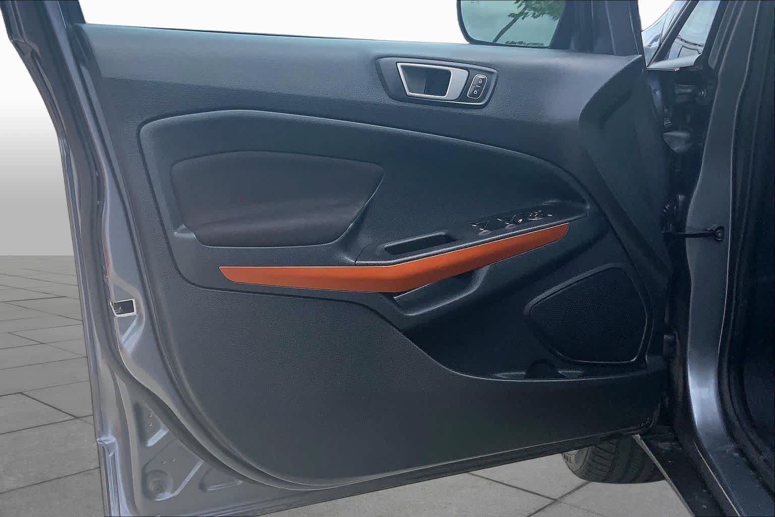 Used 2021 Ford EcoSport SE w/ SE Convenience Package FWD image 22