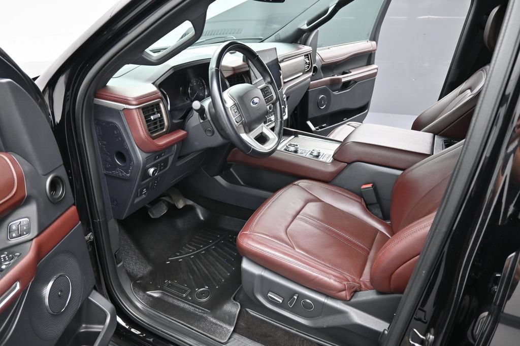 Used 2022 Ford Expedition Max Limited AWD/4WD image 11