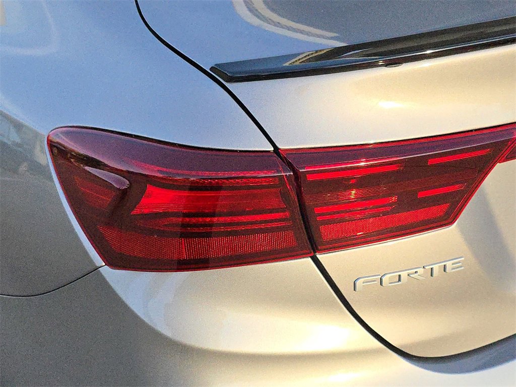 Used 2023 Kia Forte GT w/ GT2 Package image 38