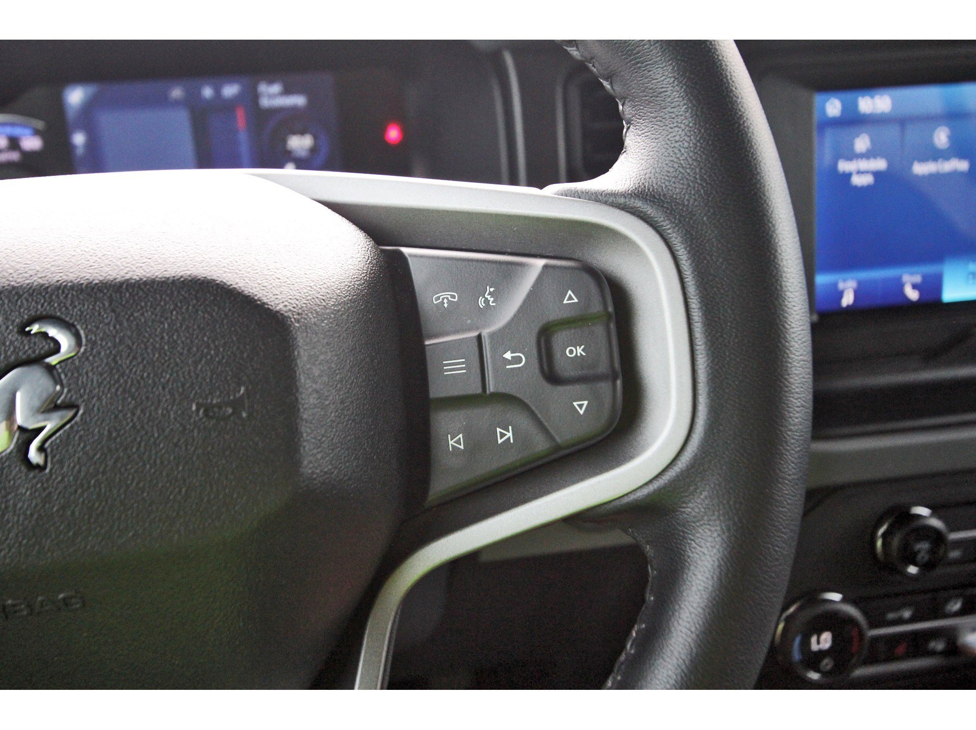 Used 2023 Ford Bronco Big Bend AWD/4WD image 17