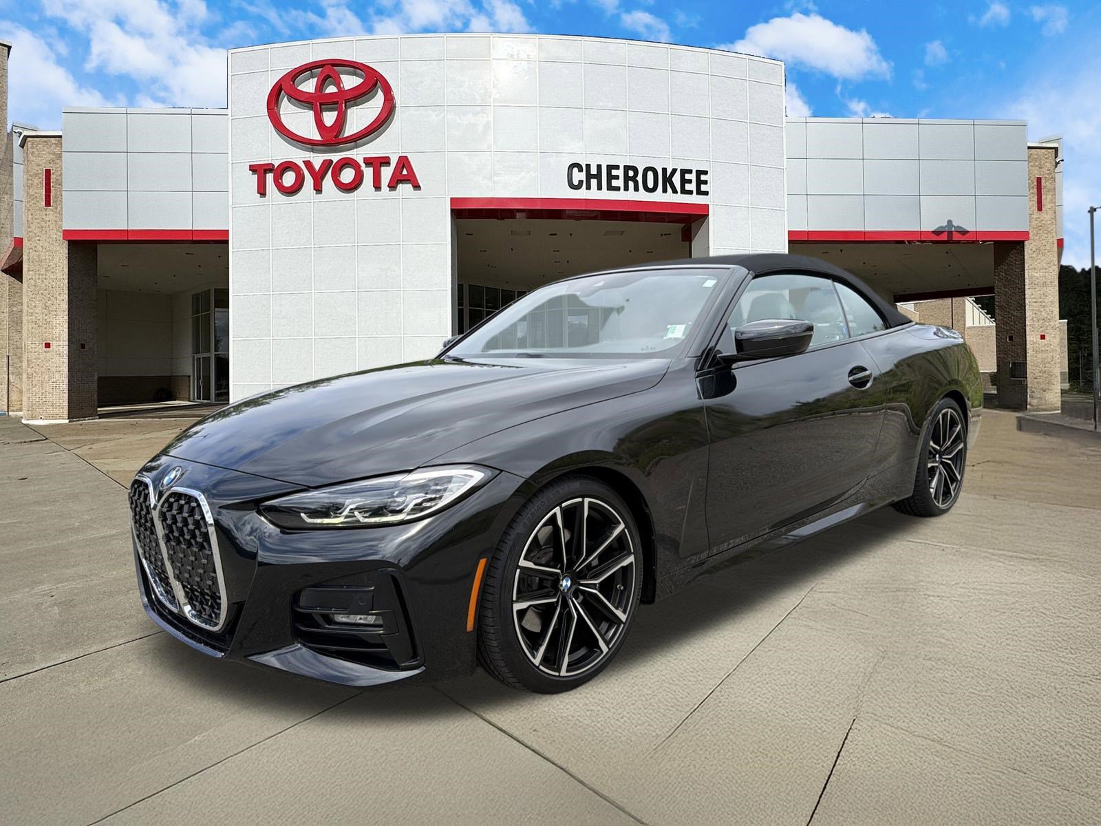 Used 2021 BMW 430i Convertible w/ M Sport Package RWD image 1