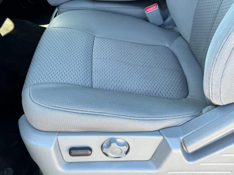 Used 2013 Ford F150 XLT w/ XLT Chrome Pkg RWD image 21
