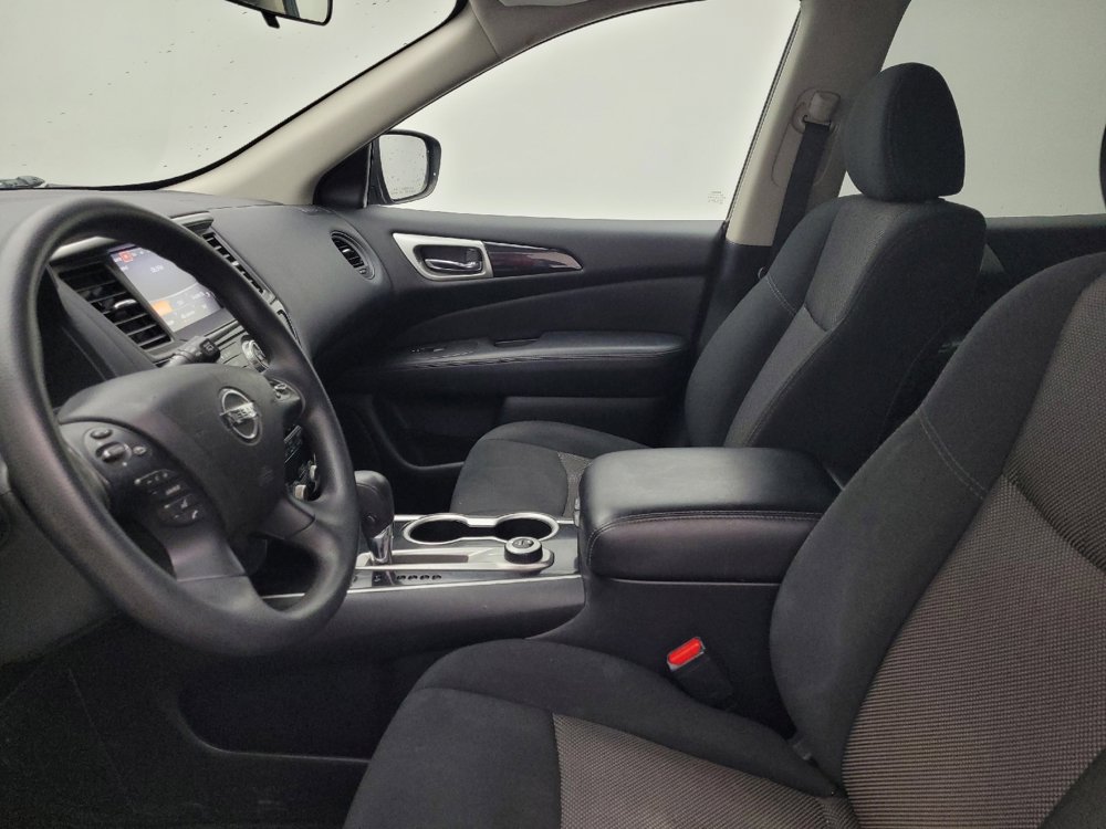 Used 2020 Nissan Pathfinder S AWD/4WD image 17