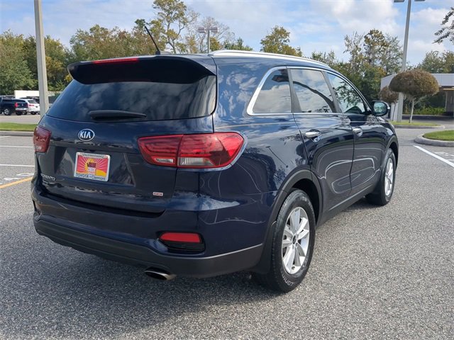 Used 2020 Kia Sorento LX w/ LX I4 Convenience Package image 4