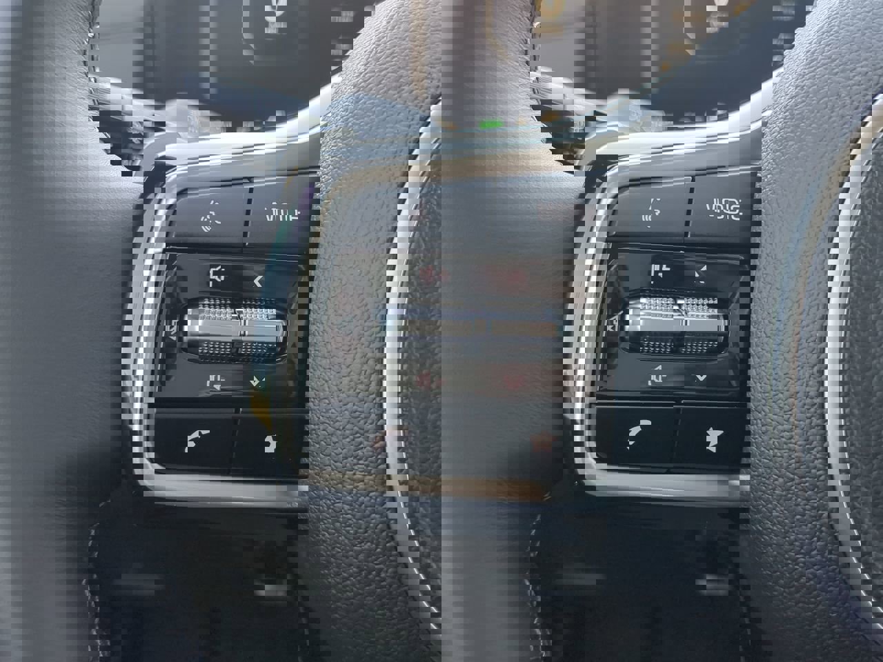 New 2026 Kia Carnival SX image 25