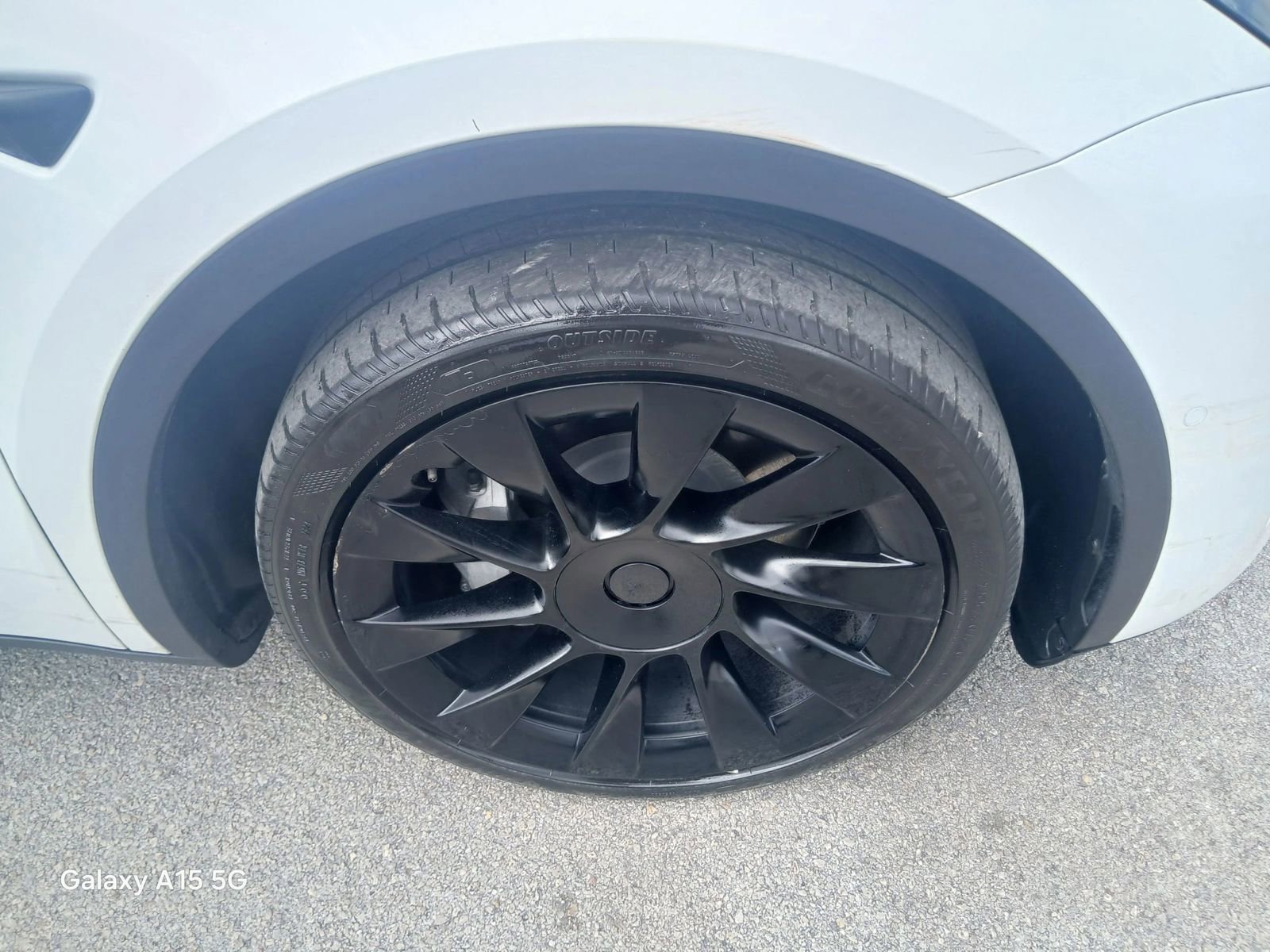 Used 2021 Tesla Model Y Long Range image 20