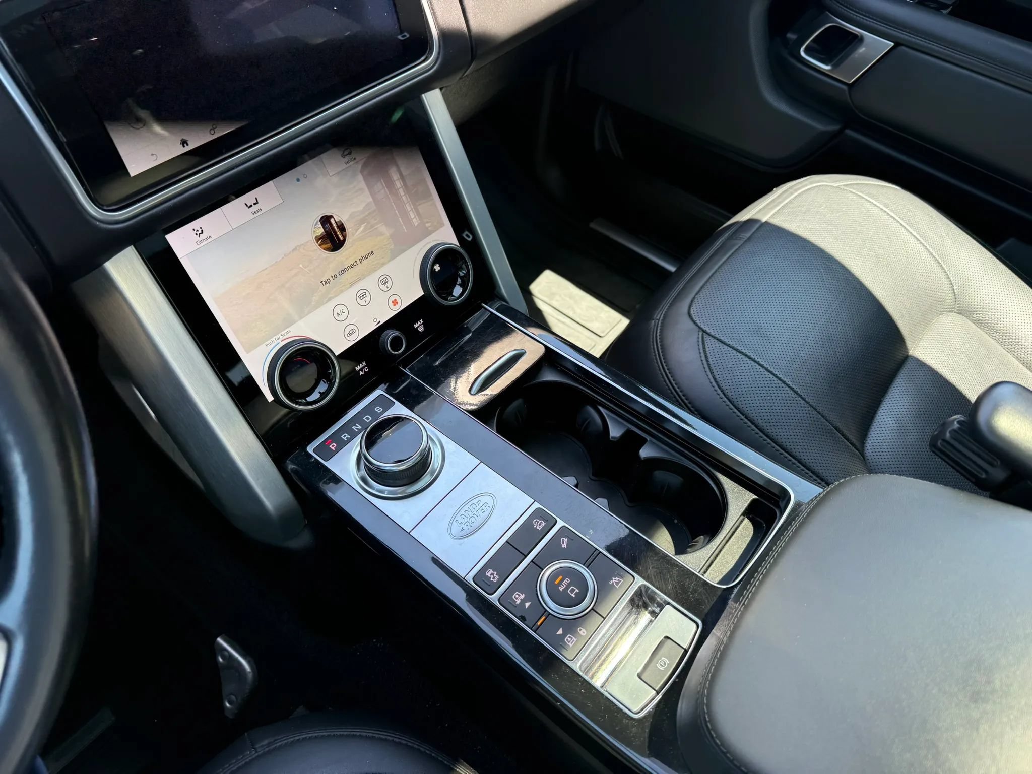 Used 2019 Land Rover Range Rover HSE AWD/4WD image 11