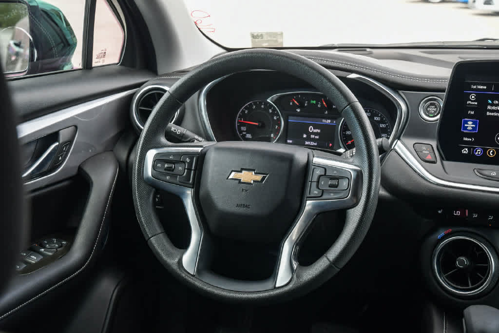 Used 2023 Chevrolet Blazer LT w/ Convenience Package FWD image 13