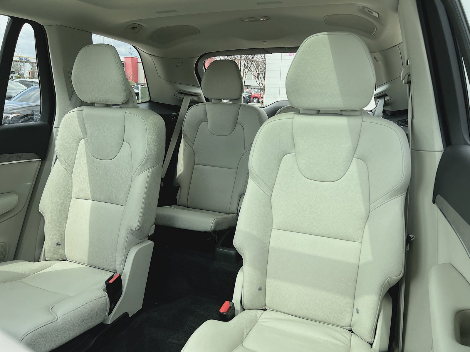 Certified 2023 Volvo XC90 B6 Plus image 22