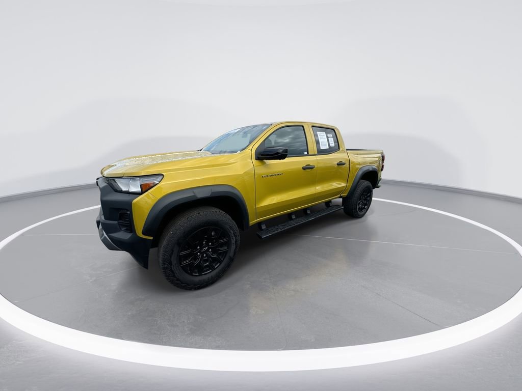 Used 2023 Chevrolet Colorado Trail Boss w/ Technology Package image 4