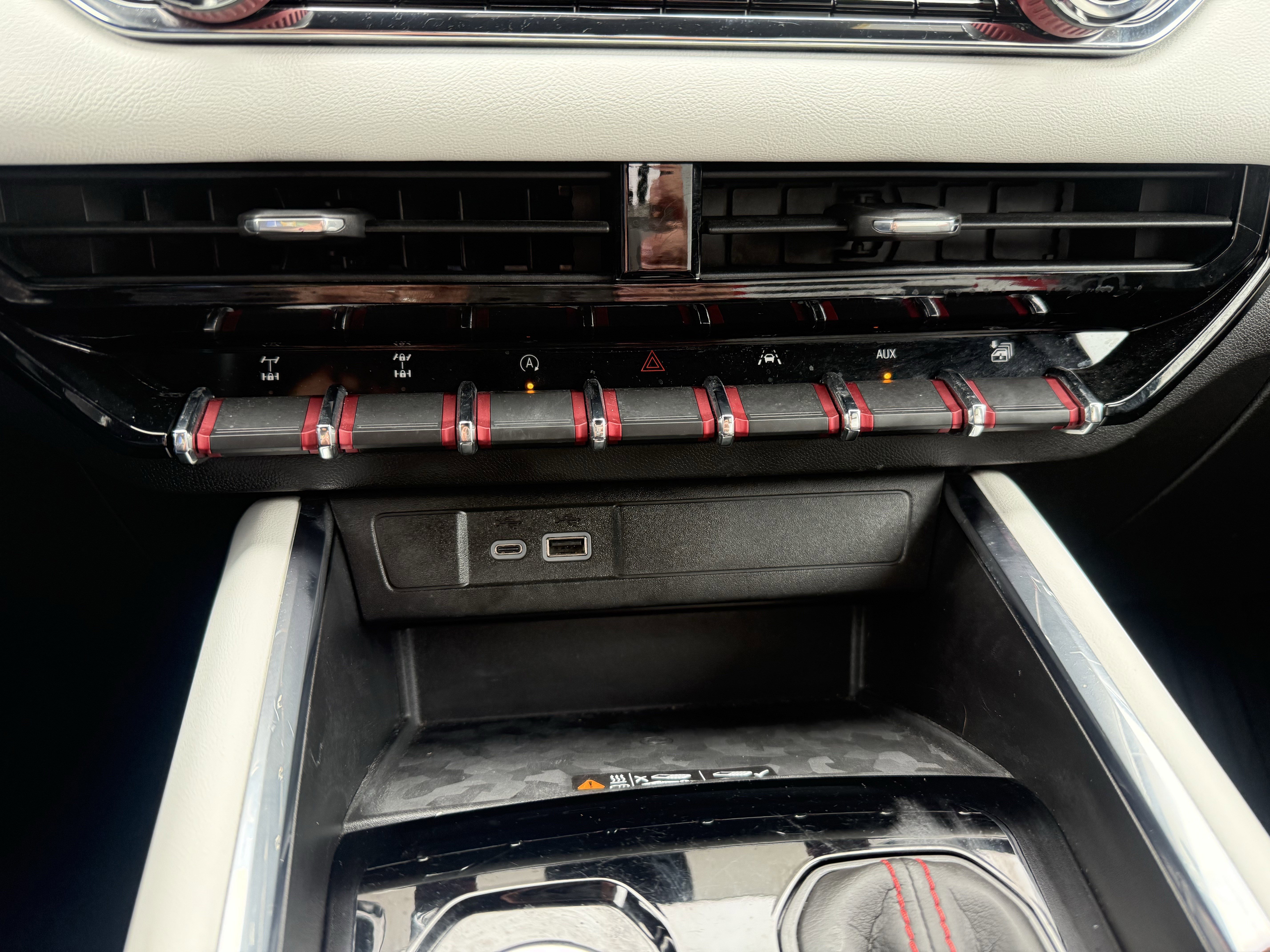 Used 2023 GMC Canyon AT4X AWD/4WD image 28