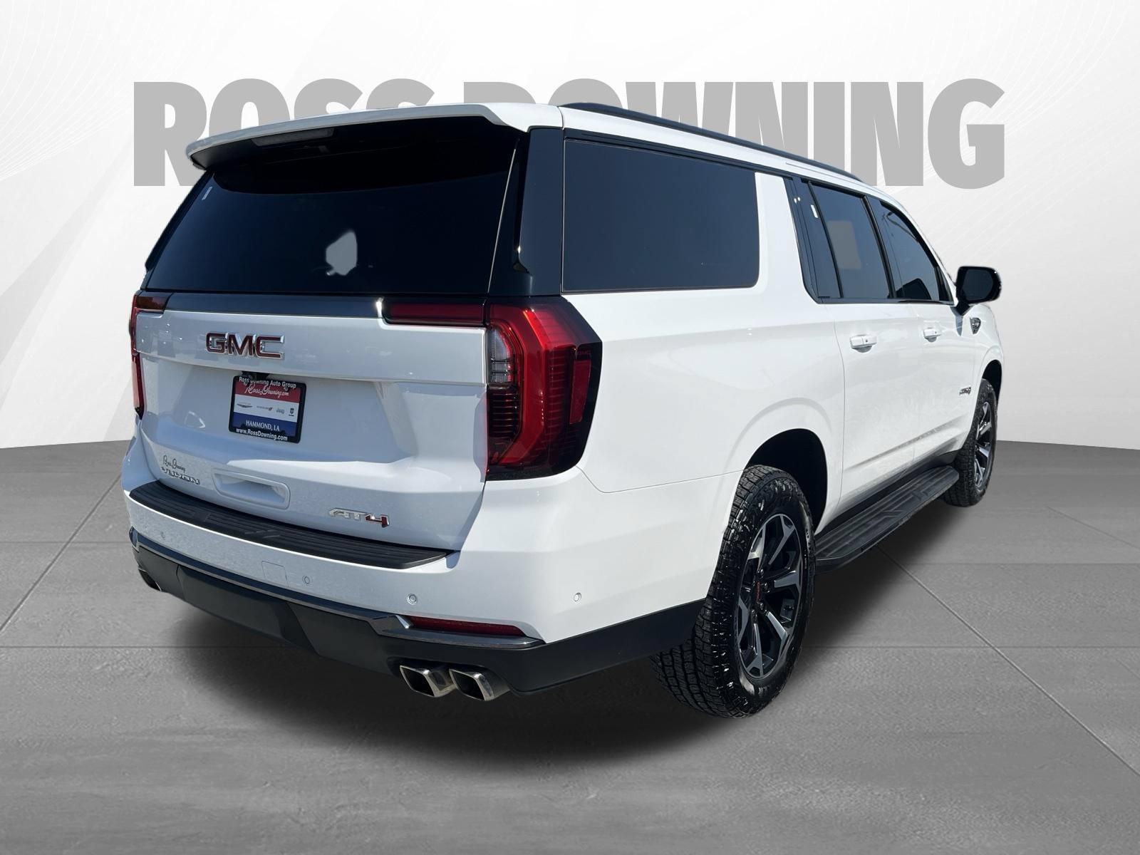 Used 2026 GMC Yukon XL AT4 AWD/4WD image 4