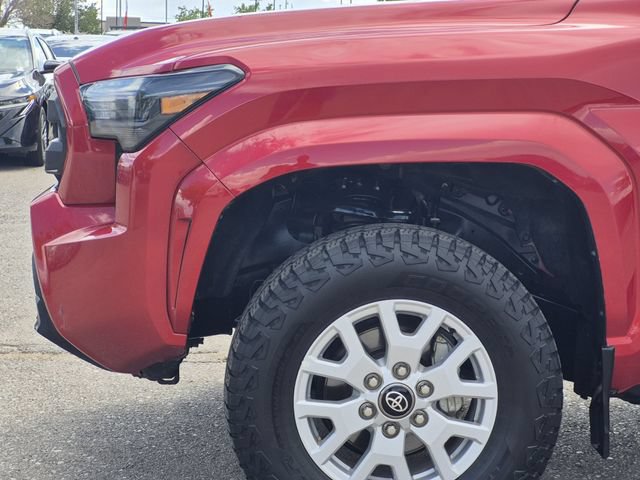 Used 2024 Toyota Tacoma SR5 AWD/4WD image 6