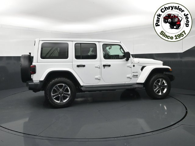 Used 2020 Jeep Wrangler Unlimited Sahara AWD/4WD image 6